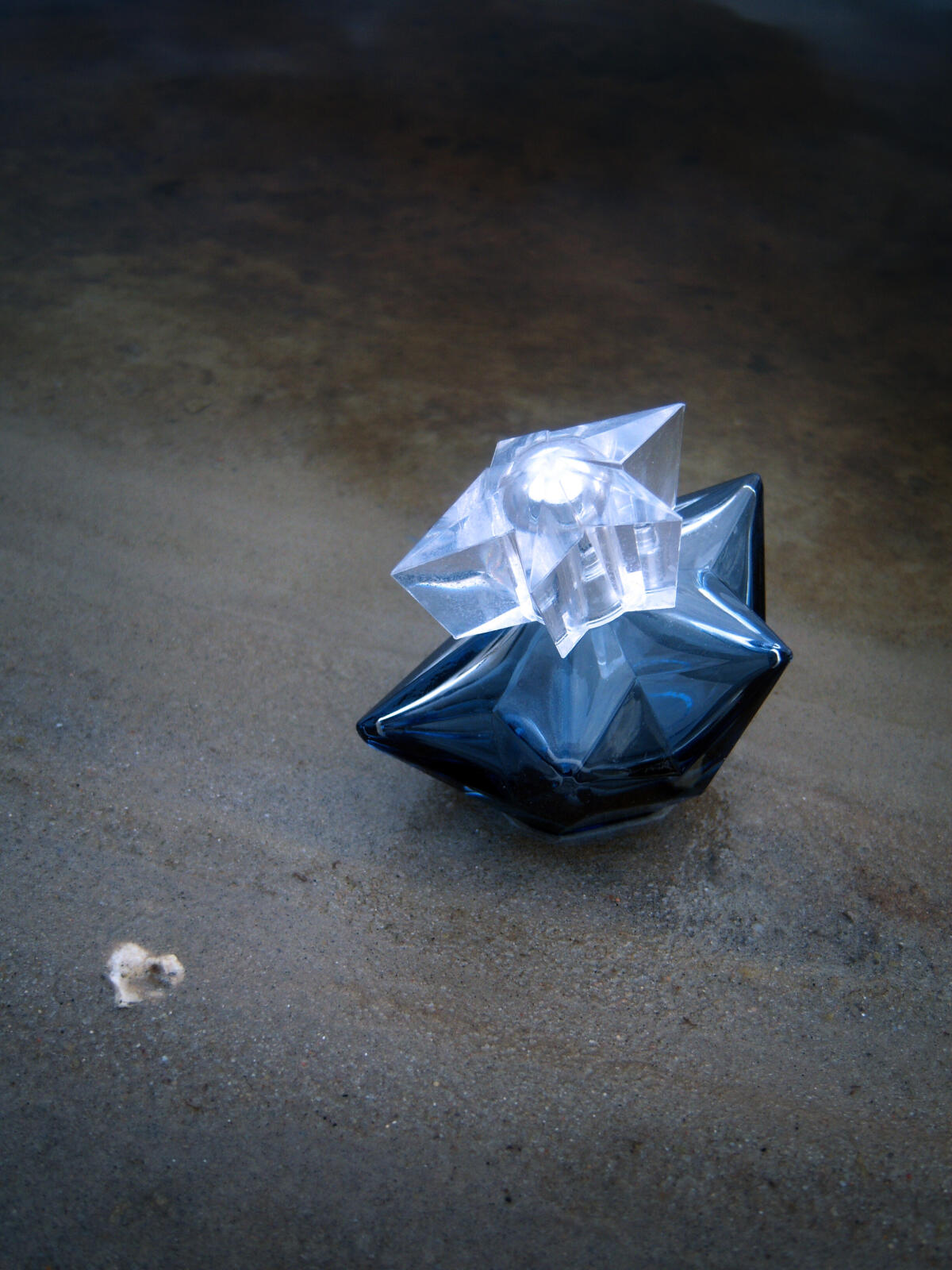 عطر ادکلن انجل لیکور د پرفیوم ۲۰۰۹ موگلر - Angel Liqueur de Parfum 2009 Mugler - بررسی، قیمت و خرید