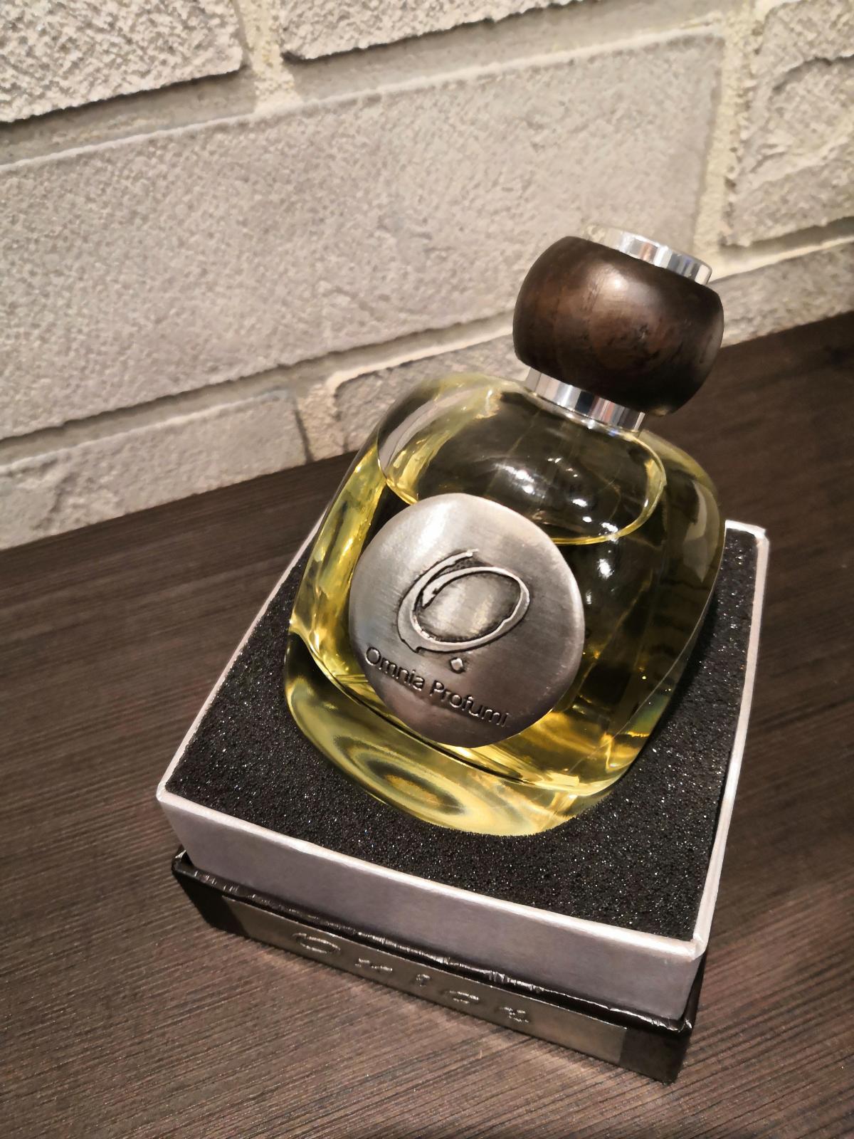 عطر ادکلن آنیس اومنیا پروفومی - Onice Omnia Profumi - بررسی، قیمت و خرید