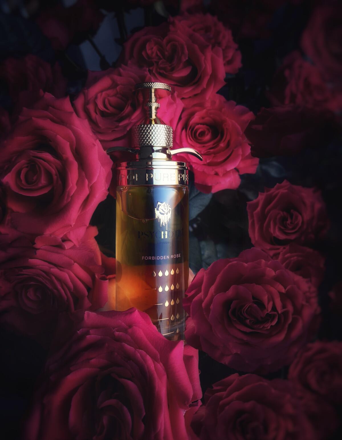 عطر ادکلن فوربیدن رز سایکوتیک لندن - Forbidden Rose Psychotic London - بررسی، قیمت و خرید