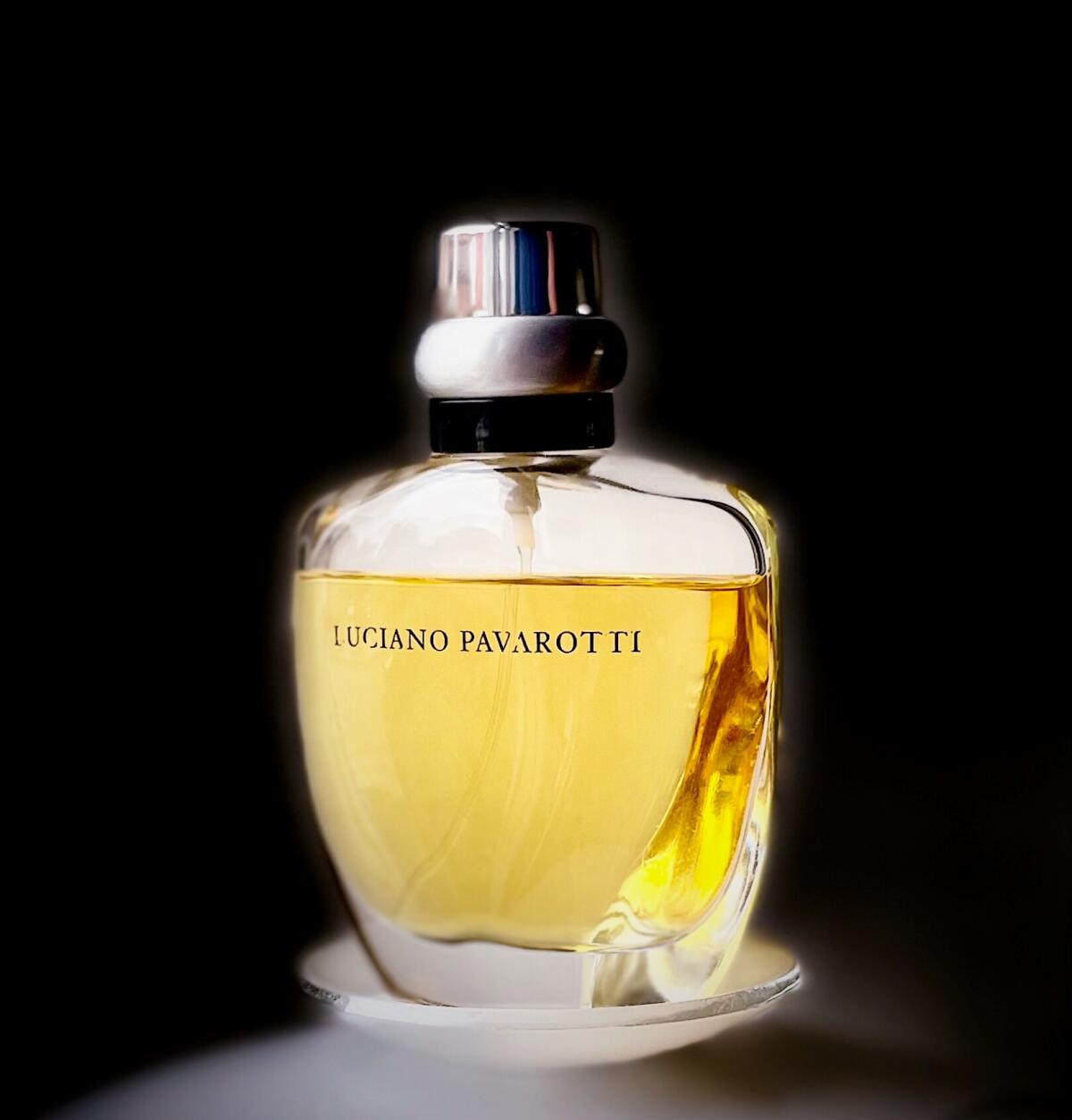 عطر ادکلن لوچیانو پاواروتی لوچیانو پاواروتی - Luciano Pavarotti Luciano Pavarotti - بررسی، قیمت و خرید