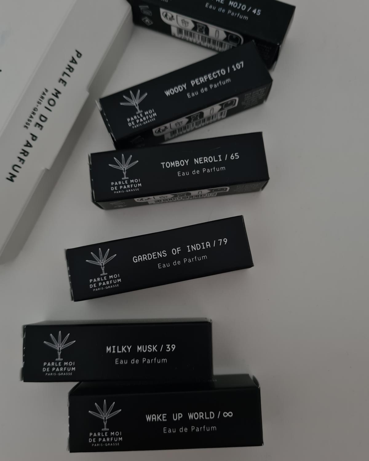 عطر ادکلن چیپر موجو ۴۵ پَرل موآ دُ پَغفُم - Chypre Mojo 45 Parle Moi de Parfum - بررسی، قیمت و خرید