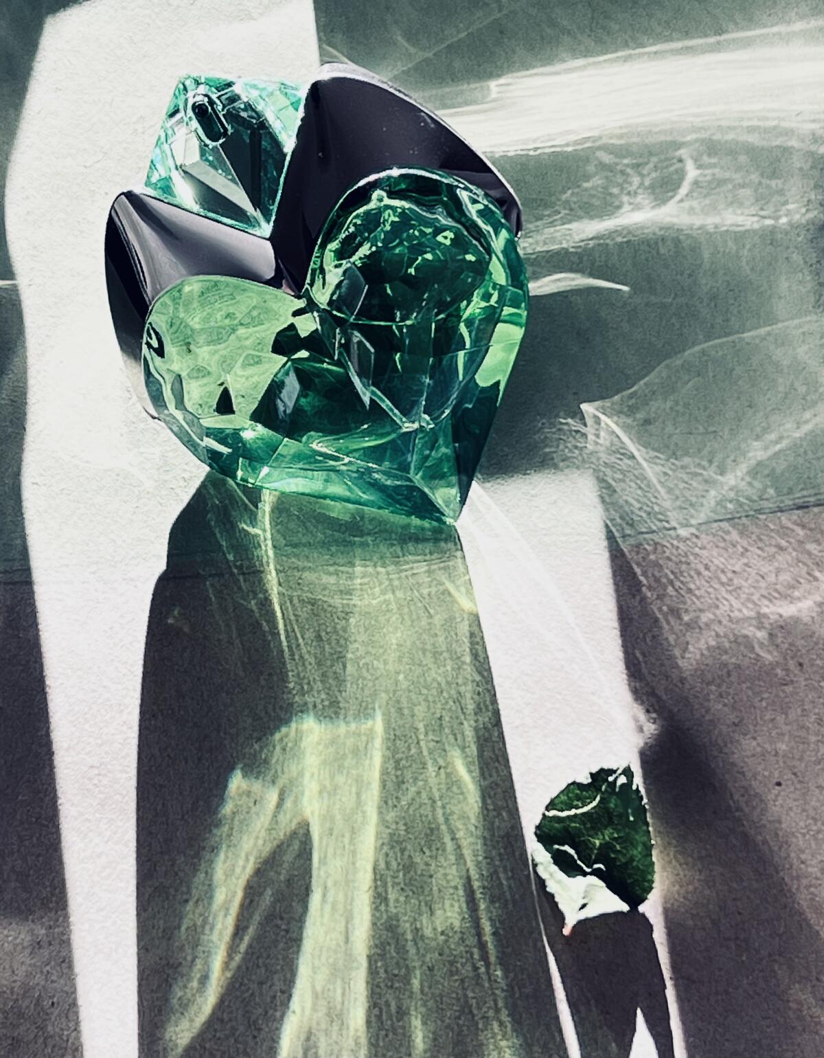 عطر ادکلن اُرا موگلر ا دو تویلت ماگلر - Aura Mugler Eau de Toilette Mugler - بررسی، قیمت و خرید