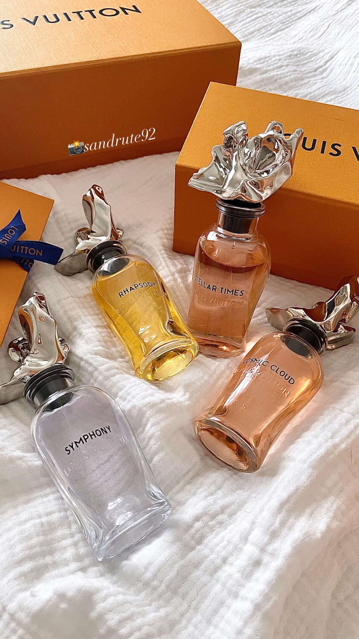 عطر ادکلن کازمیک کلاود لویی ویتان - Cosmic Cloud Louis Vuitton - بررسی، قیمت و خرید