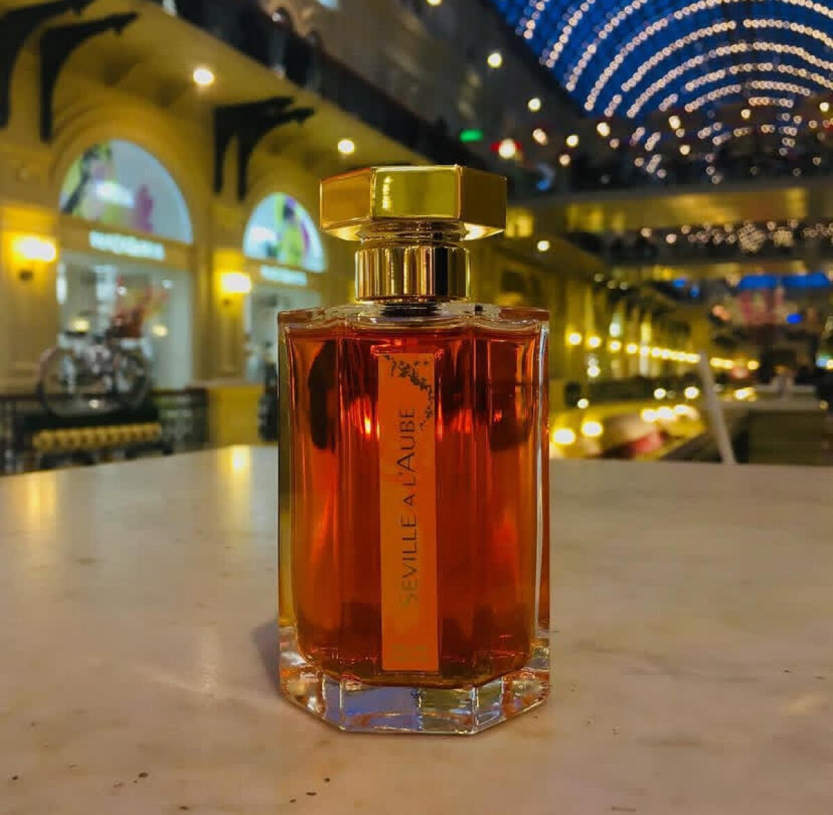 عطر ادکلن سوویل لاوب لارتیزان پارفومر - Seville a l'Aube L'Artisan Parfumeur - بررسی، قیمت و خرید