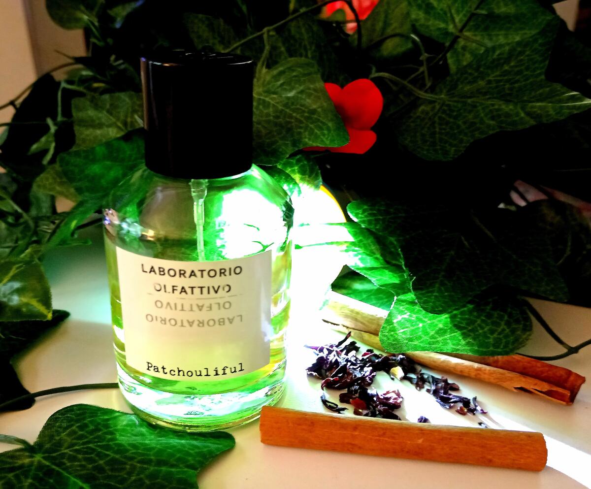عطر ادکلن پَچولیفول لابراتوریو اولفاتیوو - Patchouliful Laboratorio Olfattivo - بررسی، قیمت و خرید