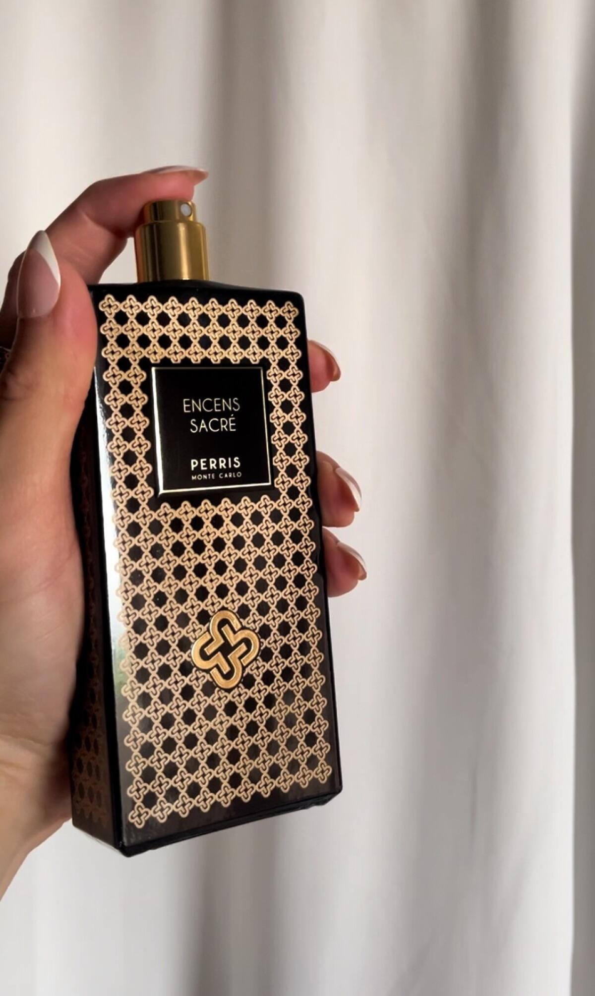 عطر ادکلن اَنسَنس سَکرِ پری مونت کارلو - Encens Sacré Perris Monte Carlo - بررسی، قیمت و خرید