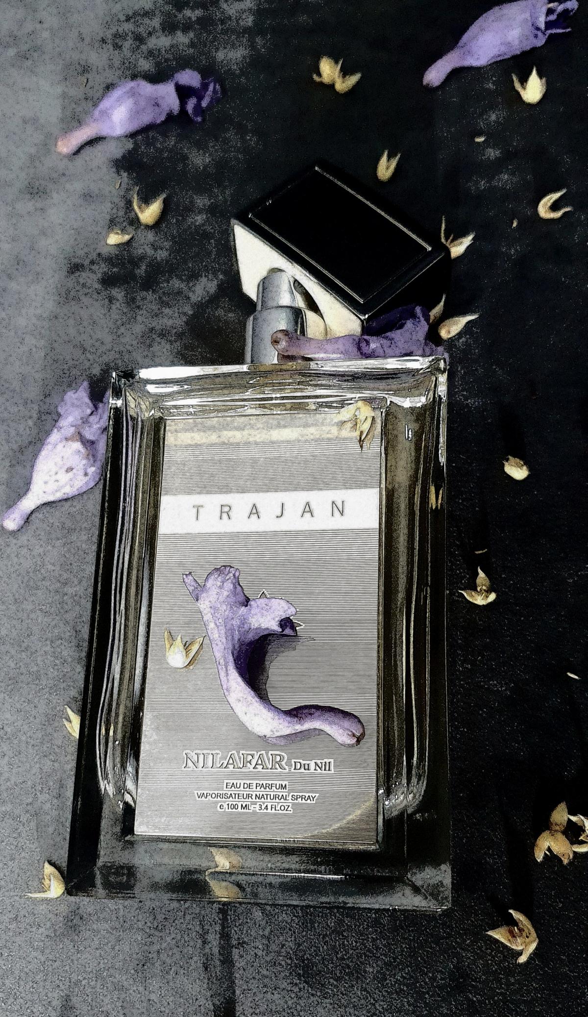 عطر ادکلن تراجان نیلوفر دو نیل - Trajan Nilafar du Nil - بررسی، قیمت و خرید
