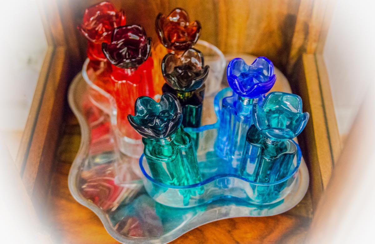 عطر ادکلن تروپیکال اسکار د لا رنتا - Tropicale Oscar de la Renta - بررسی، قیمت و خرید