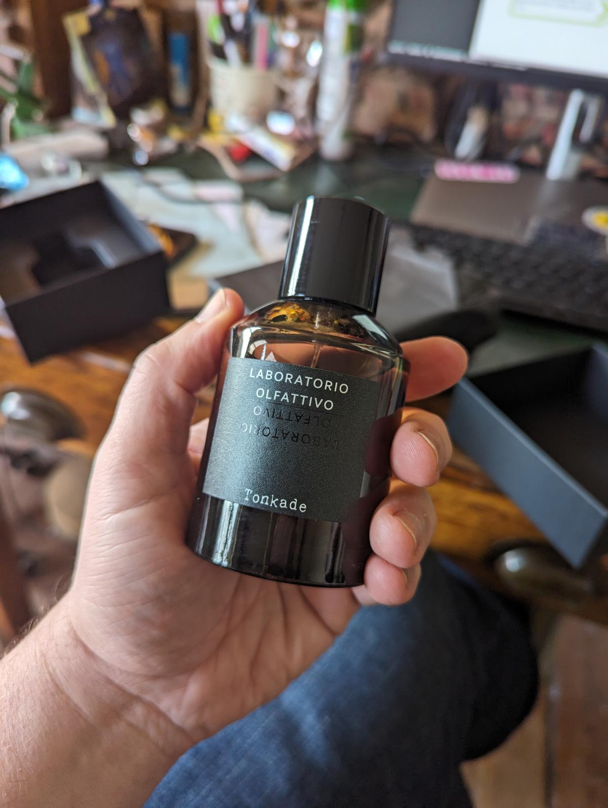 عطر ادکلن تونکادِ لبراتوریو اولفاتیوو - Tonkade Laboratorio Olfattivo - بررسی، قیمت و خرید