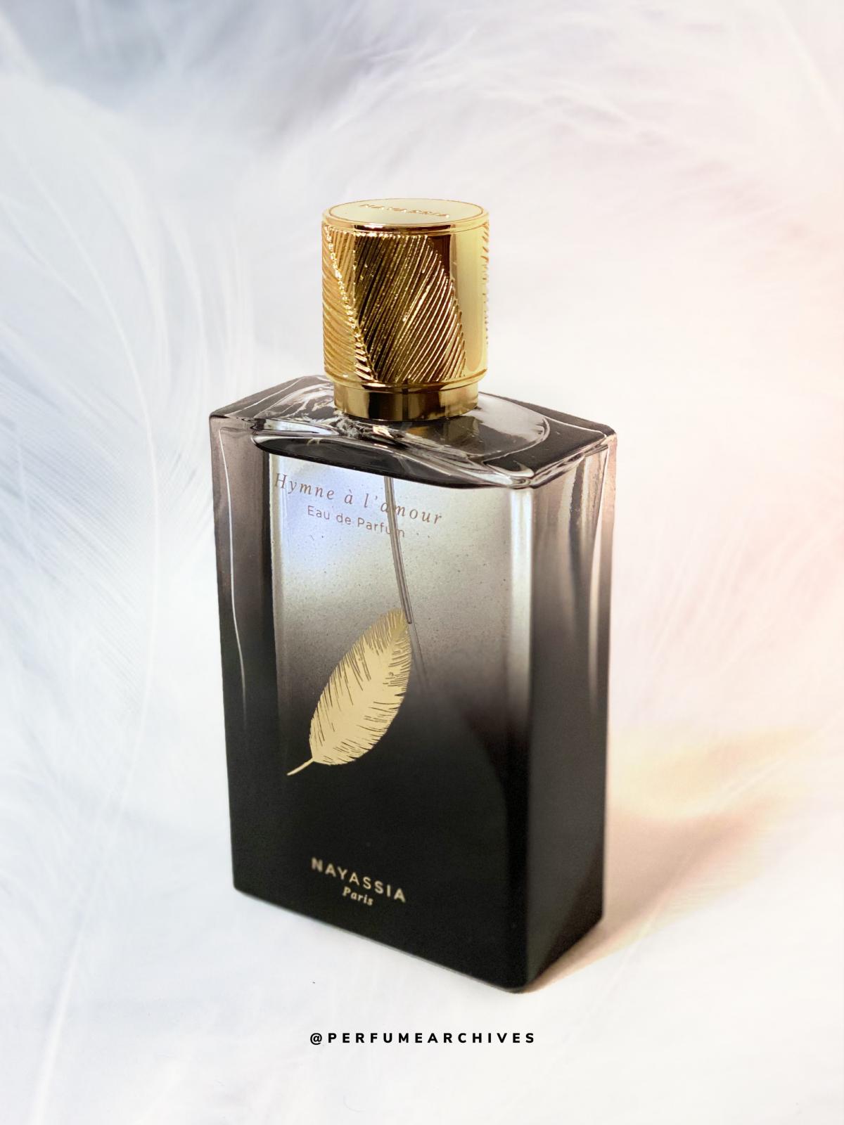 عطر ادکلن هیم لا آمور نیاسیا - Hymne a l’Amour Nayassia - بررسی، قیمت و خرید