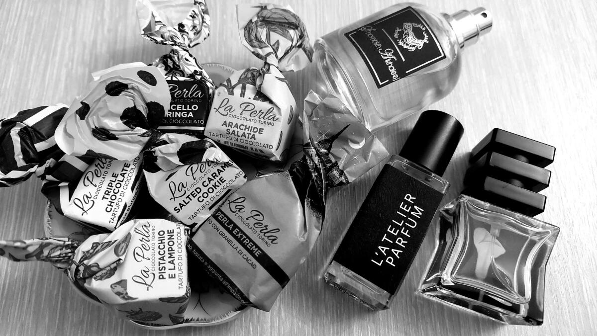 عطر ادکلن لدِر بِلَک نایت لاتلیه پرفیوم - Leather Black (K)night L'Atelier Parfum - بررسی، قیمت و خرید