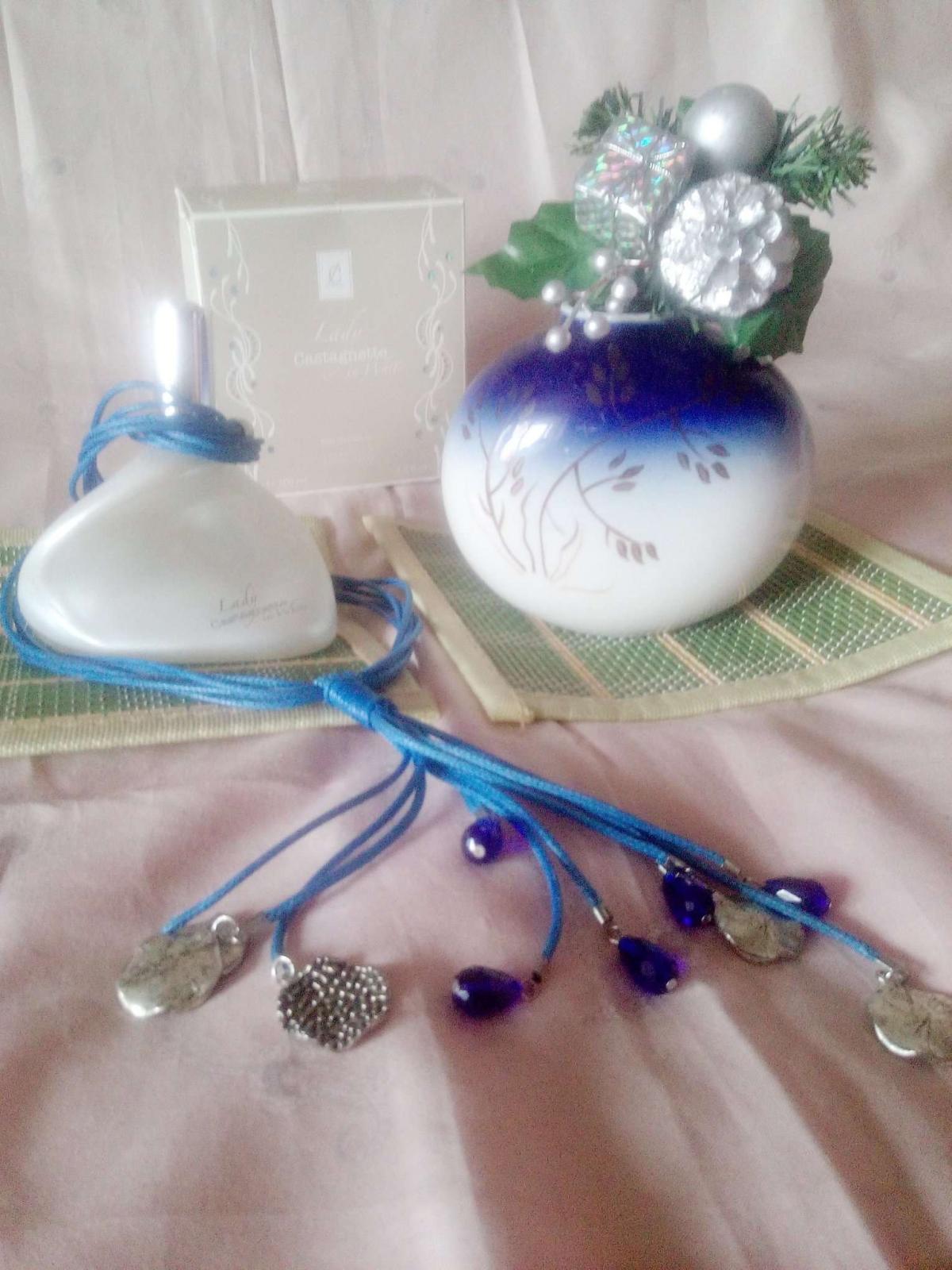 عطر ادکلن این وایت لولو کاستانیت - In White Lulu Castagnette - بررسی، قیمت و خرید