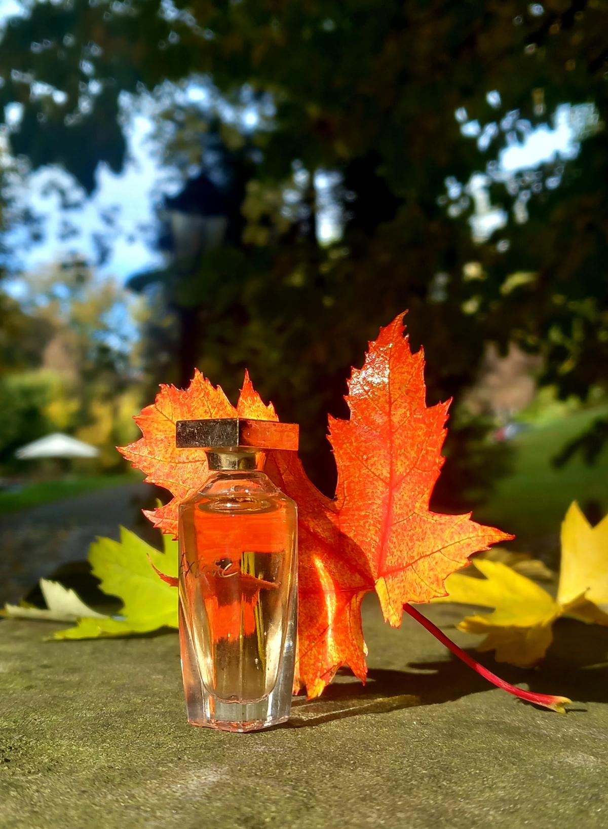 عطر ادکلن اکستاتیک پیر بالمن - Extatic Pierre Balmain - بررسی، قیمت و خرید