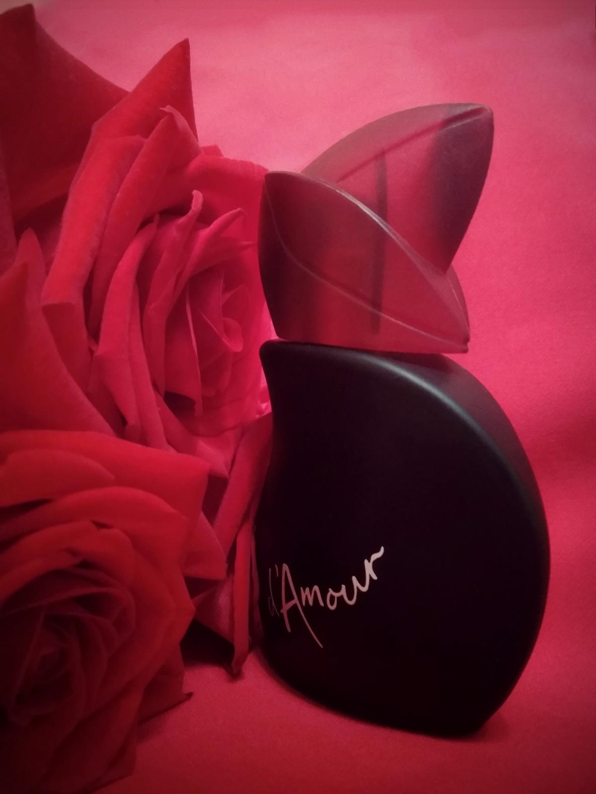 عطر ادکلن ل جردن د آمور مکس فکتور - Le Jardin d'Amour Max Factor - بررسی، قیمت و خرید