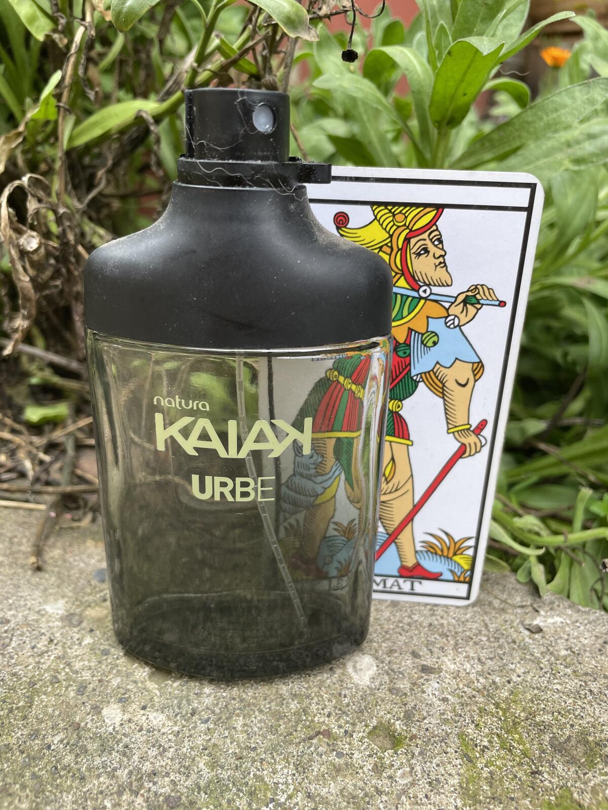 عطر ادکلن کایاک اورب ناتورا - Kaiak Urbe Natura - بررسی، قیمت و خرید
