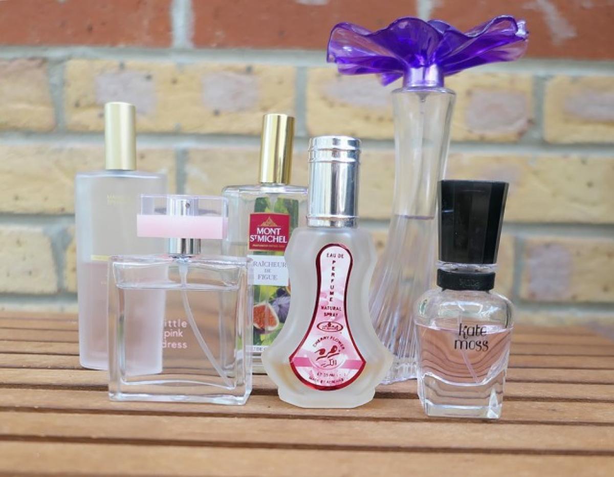 عطر ادکلن کِیت کیت ماس - Kate Kate Moss - بررسی، قیمت و خرید