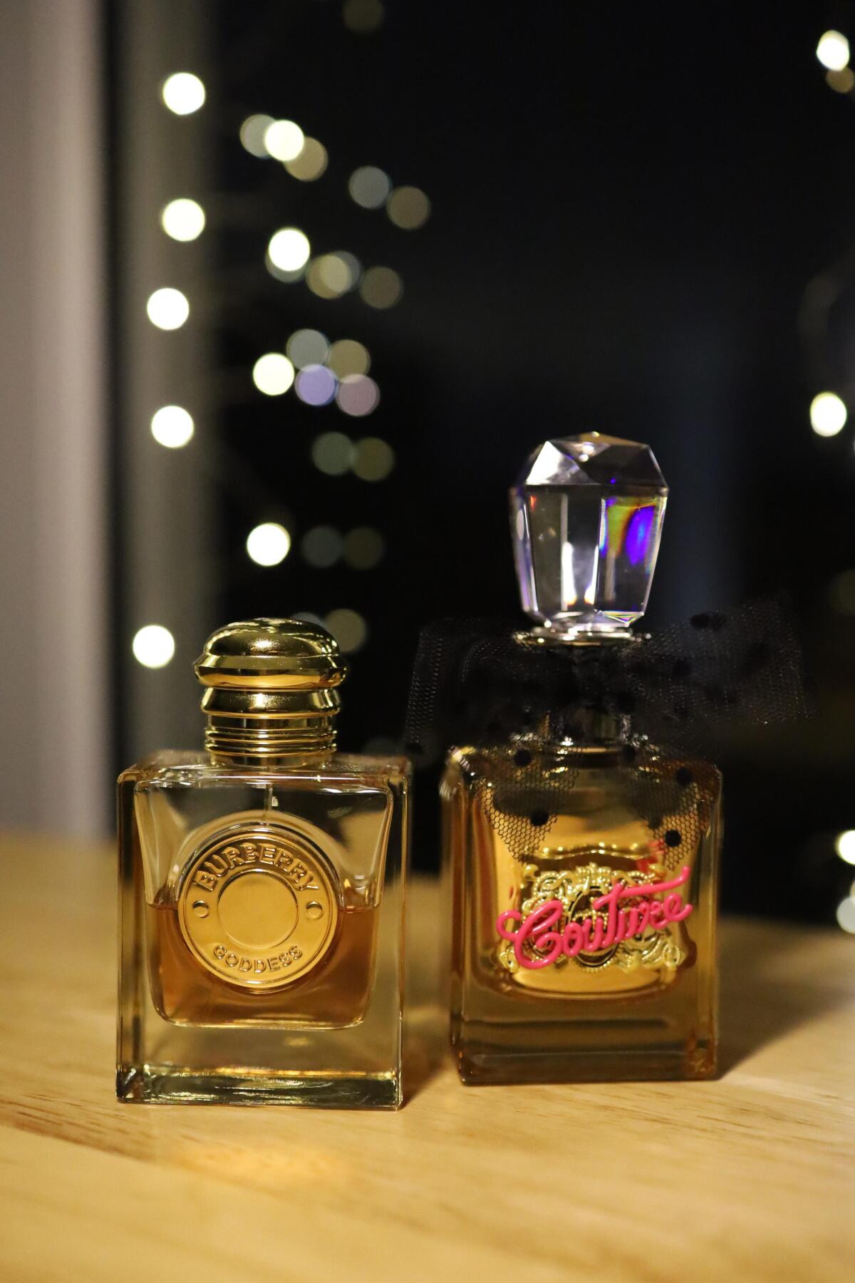 عطر ادکلن ویوا لا جوسی گلد کوتور جوسی کوتور - Viva la Juicy Gold Couture Juicy Couture - بررسی، قیمت و خرید