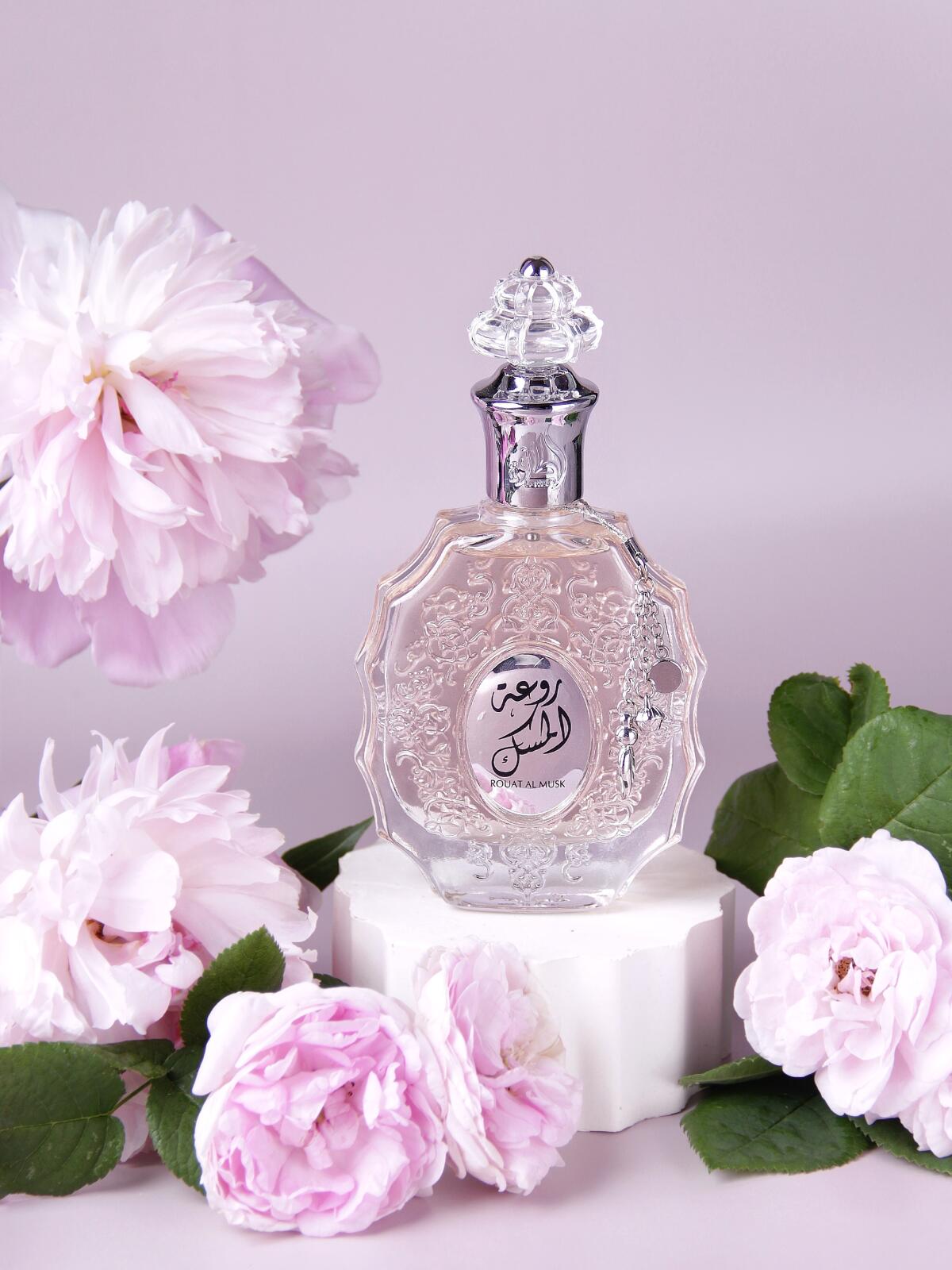 عطر ادکلن روات المسک لتافا پرفیومز - Rouat Al Musk Lattafa Perfumes - بررسی، قیمت و خرید