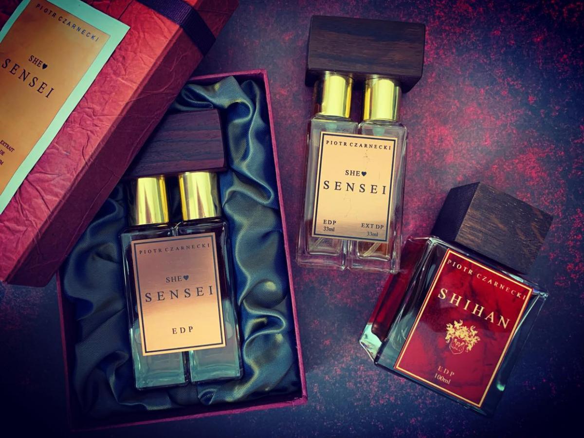عطر ادکلن شی شیهان پیوتر چارنکی - She Shihan (She Sensei) Piotr Czarnecki - بررسی، قیمت و خرید