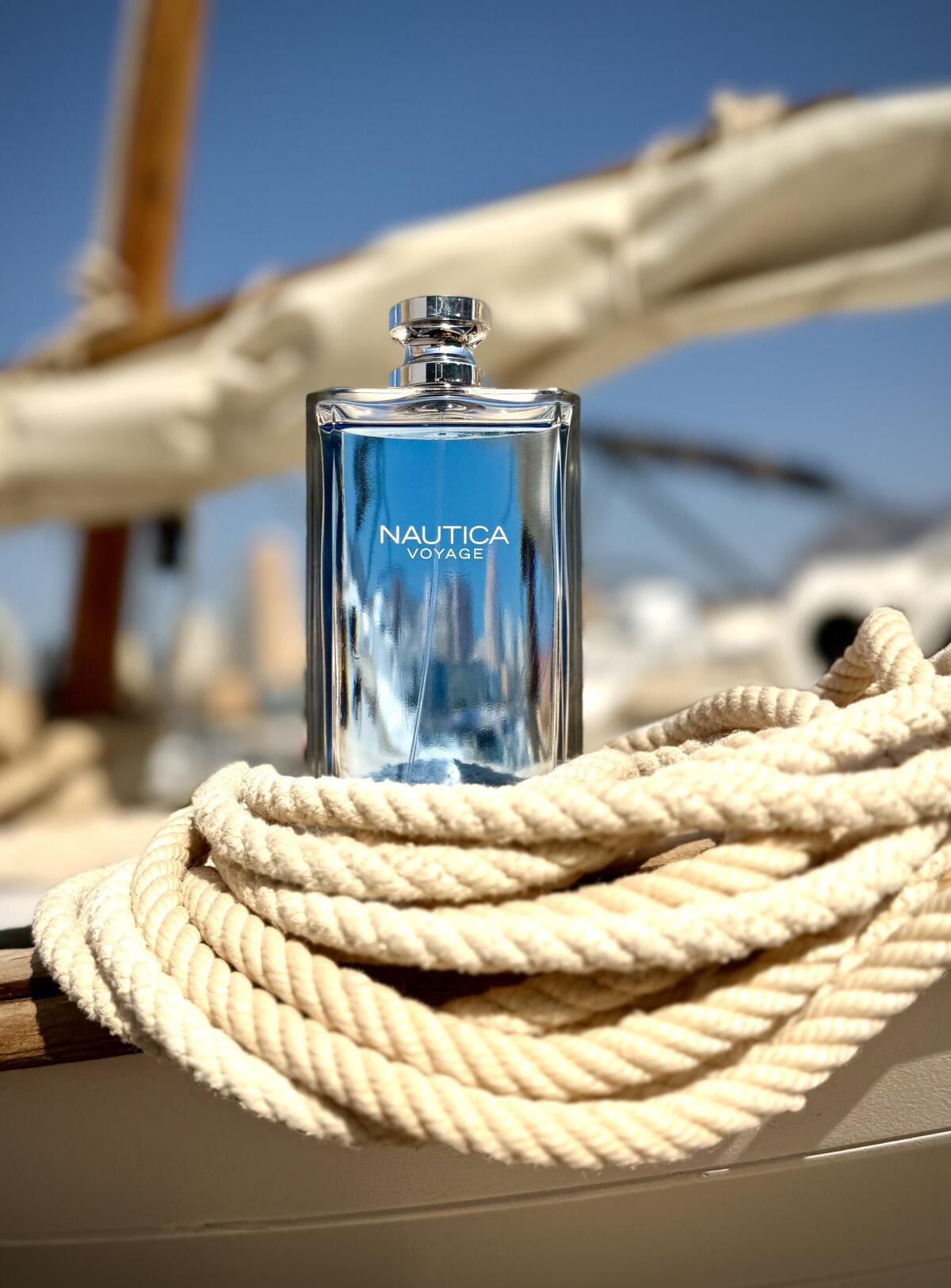 عطر ادکلن ناتیکا وُیاج ناتیکا - Nautica Voyage Nautica - بررسی، قیمت و خرید