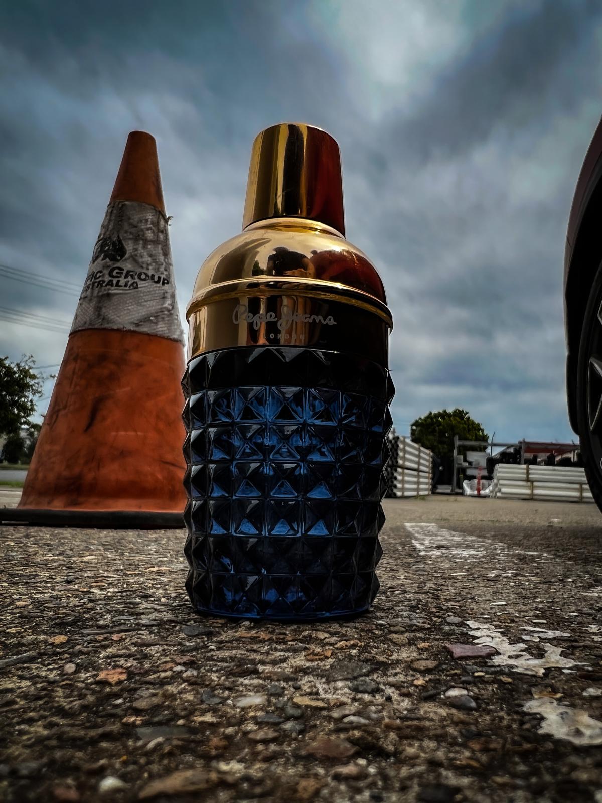 عطر ادکلن پپه جینز سلبرِیت فور هیم پپه جینز لندن - Pepe Jeans Celebrate for Him Pepe Jeans London - بررسی، قیمت و خرید