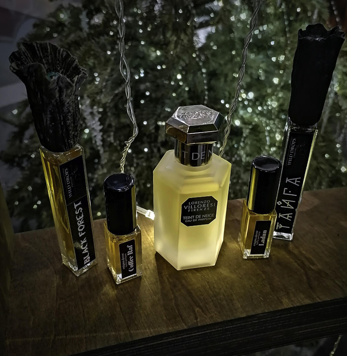 عطر ادکلن ته د نژ او دو پرفیوم لورنتزو ویلورزی - Teint de Neige Eau de Parfum Lorenzo Villoresi - بررسی، قیمت و خرید