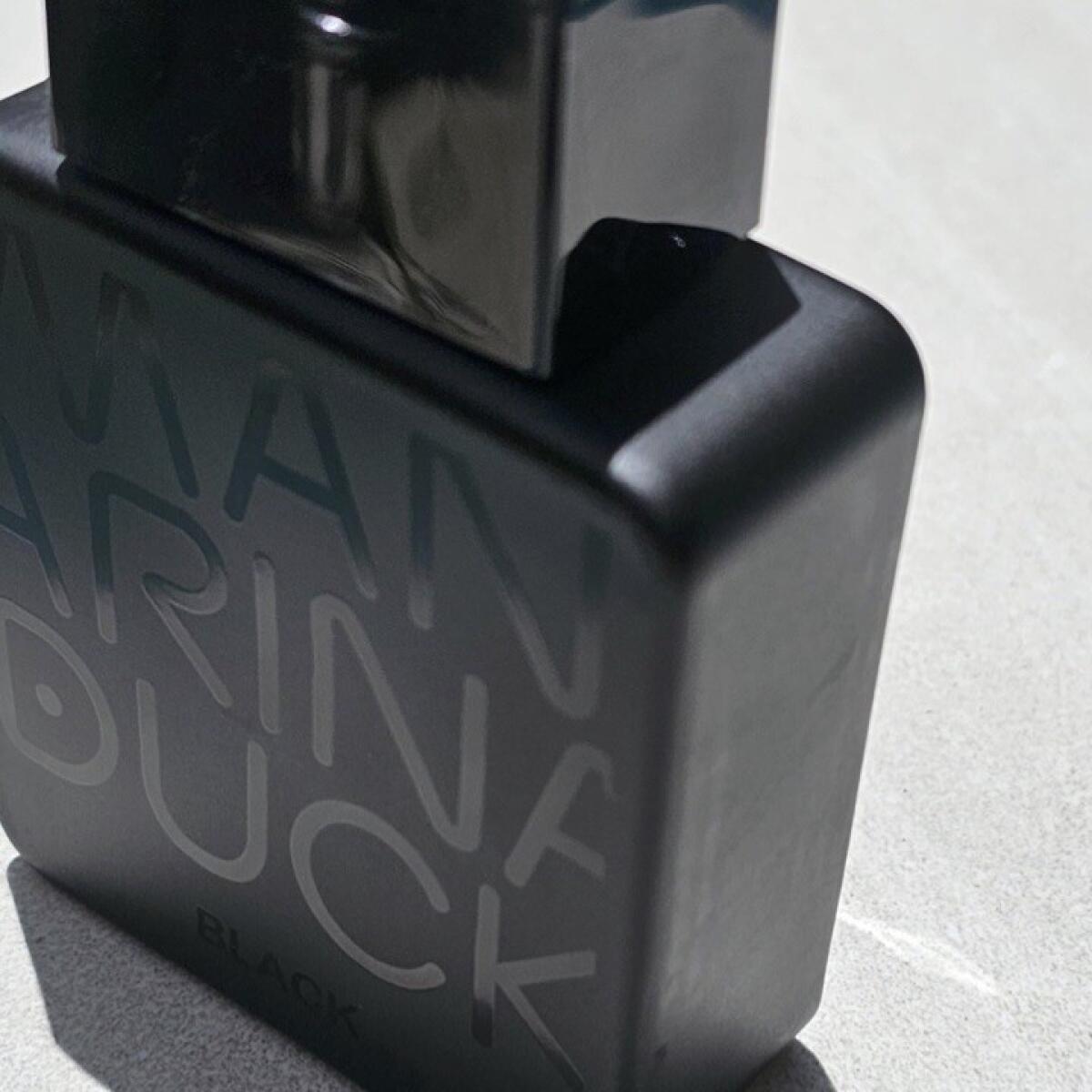عطر ادکلن پیور بلک ماندارین داک - Pure Black Mandarina Duck - بررسی، قیمت و خرید