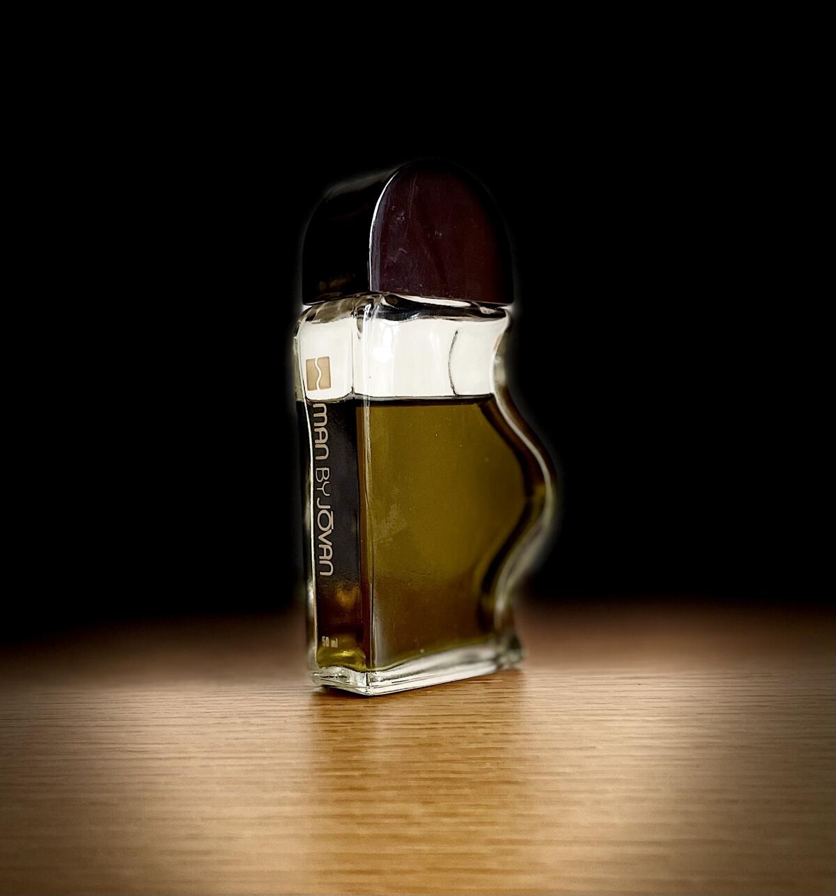 عطر ادکلن جووان من جووان - Jovan Man Jovan - بررسی، قیمت و خرید