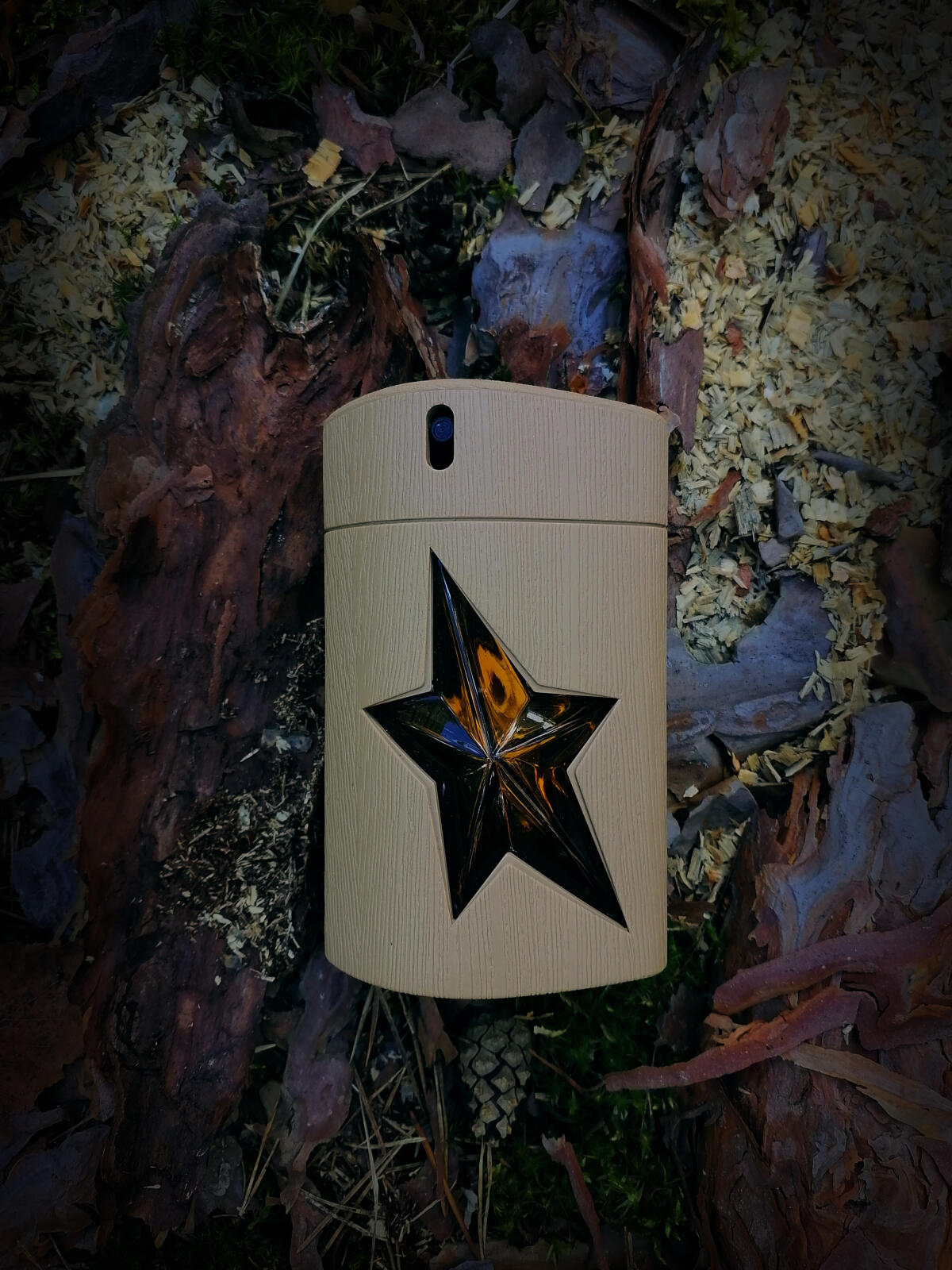 عطر ادکلن آمن پیور وود ماگلر - A*Men Pure Wood Mugler - بررسی، قیمت و خرید