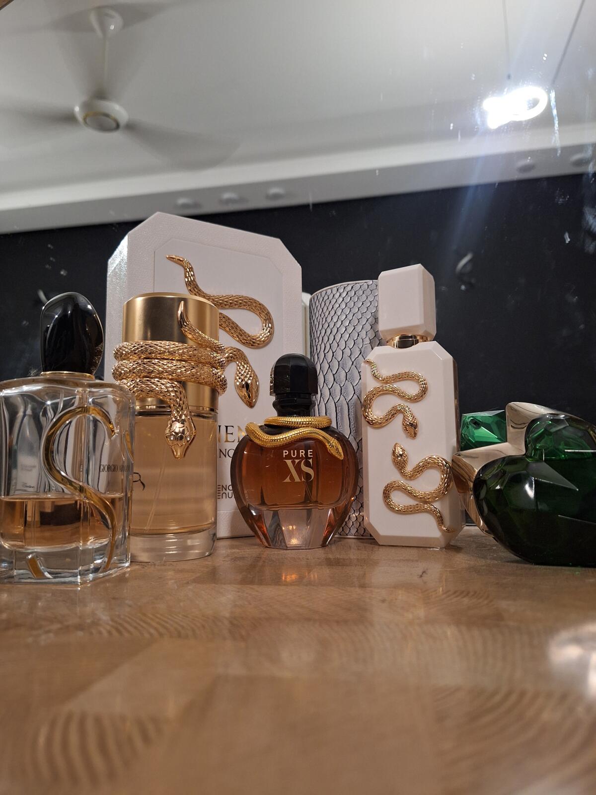 عطر ادکلن موسامام وایت اینتنس لتافا پرفیومز - Musamam White Intense Lattafa Perfumes - بررسی، قیمت و خرید