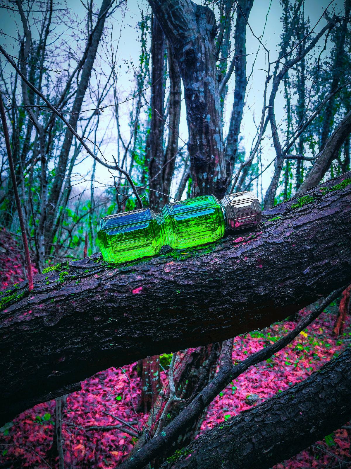 عطر ادکلن اس آر ایت استفانو ریچی - SR Eight Stefano Ricci - بررسی، قیمت و خرید