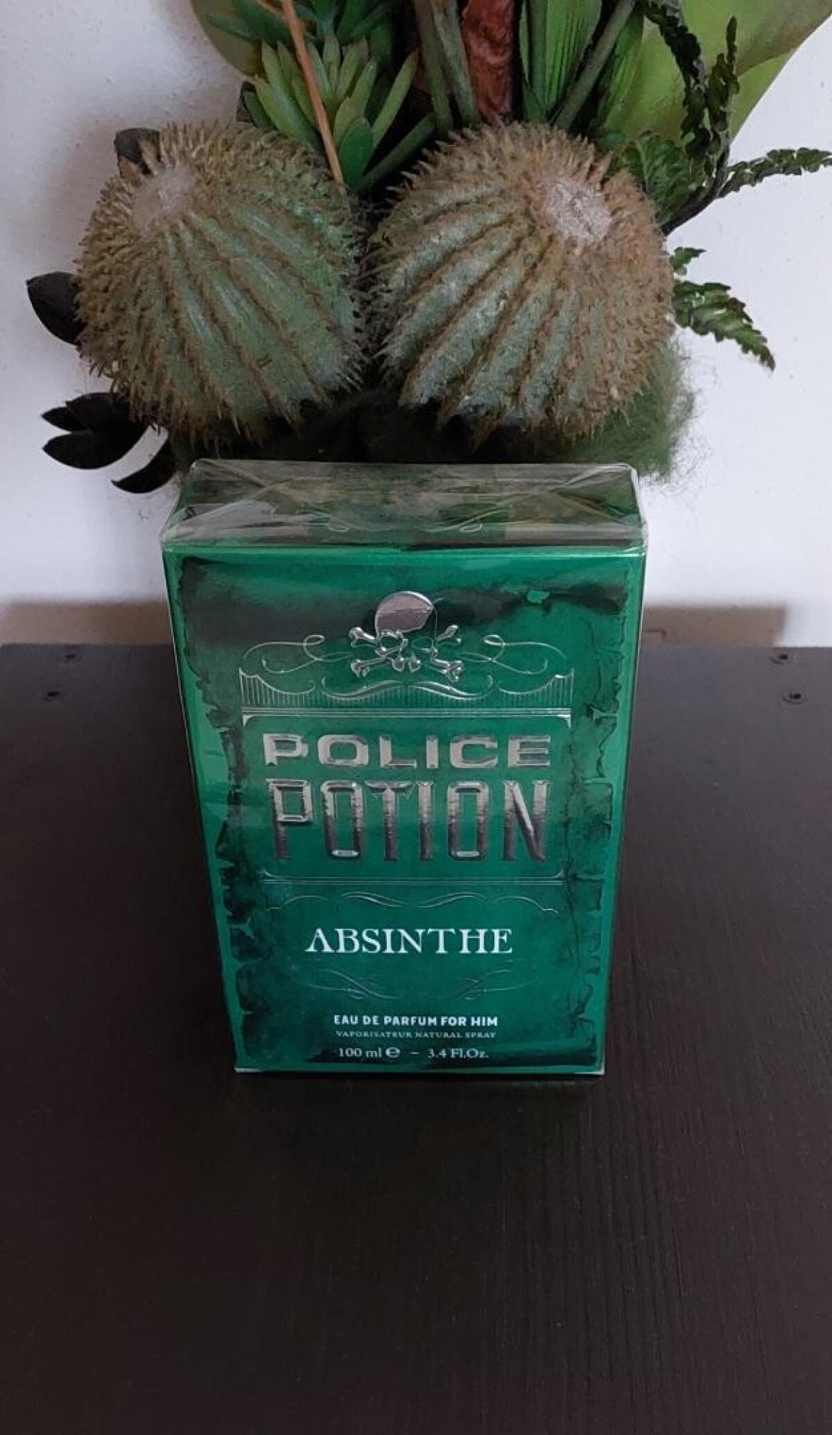 عطر ادکلن پلیس پوشن ابسینث فور هیم پلیس - Police Potion Absinthe For Him Police - بررسی، قیمت و خرید