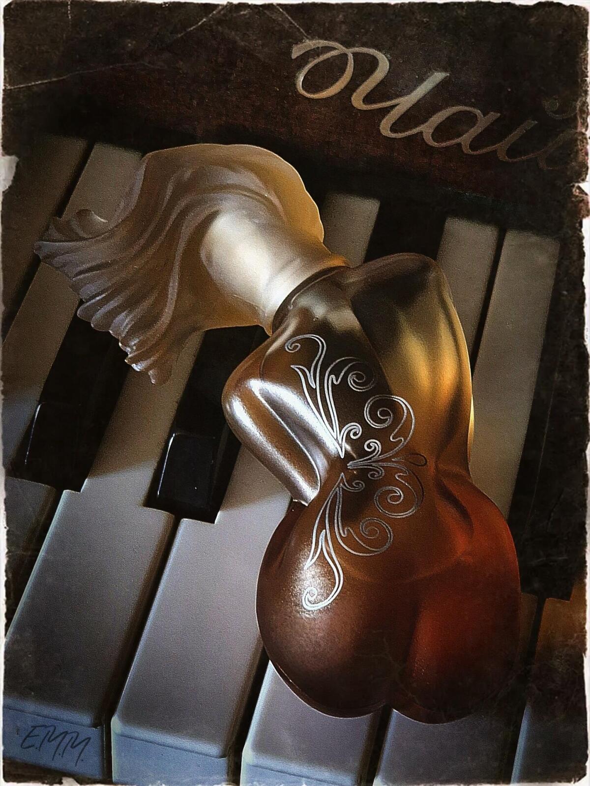 عطر ادکلن امه توسکان فانتزی باروک آی دی پارفومز - Ame Toscane Fantaisie Baroque ID Parfums - بررسی، قیمت و خرید