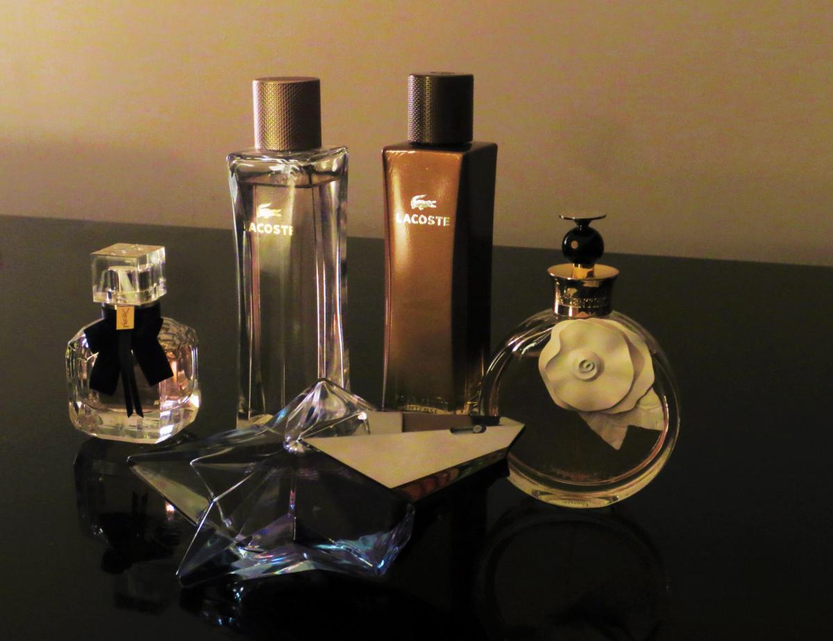 عطر ادکلن لاکست پور فم اینتنس لاکست فراگرنسز - Lacoste Pour Femme Intense Lacoste Fragrances - بررسی، قیمت و خرید