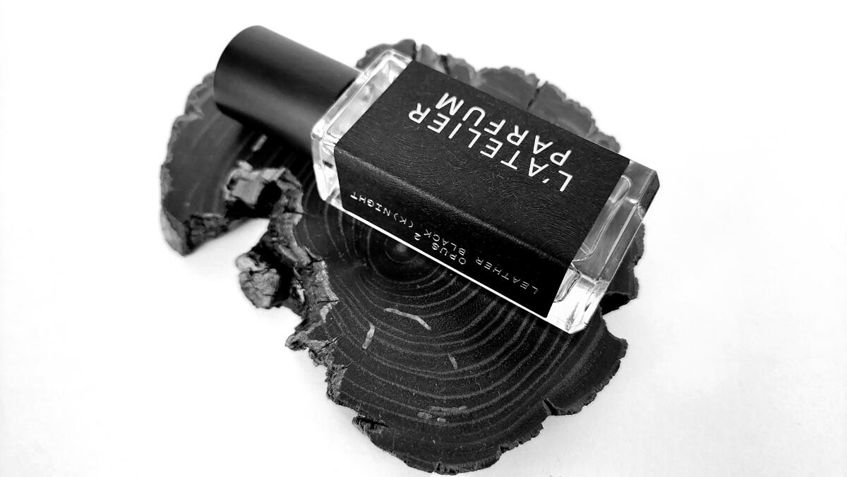 عطر ادکلن لدِر بِلَک نایت لاتلیه پرفیوم - Leather Black (K)night L'Atelier Parfum - بررسی، قیمت و خرید