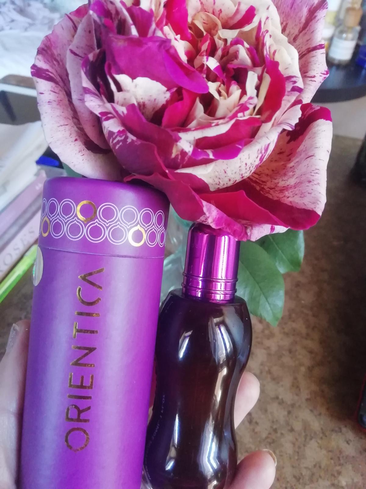 عطر ادکلن شَیْخا اورینتیکا - Sheikha Orientica - بررسی، قیمت و خرید