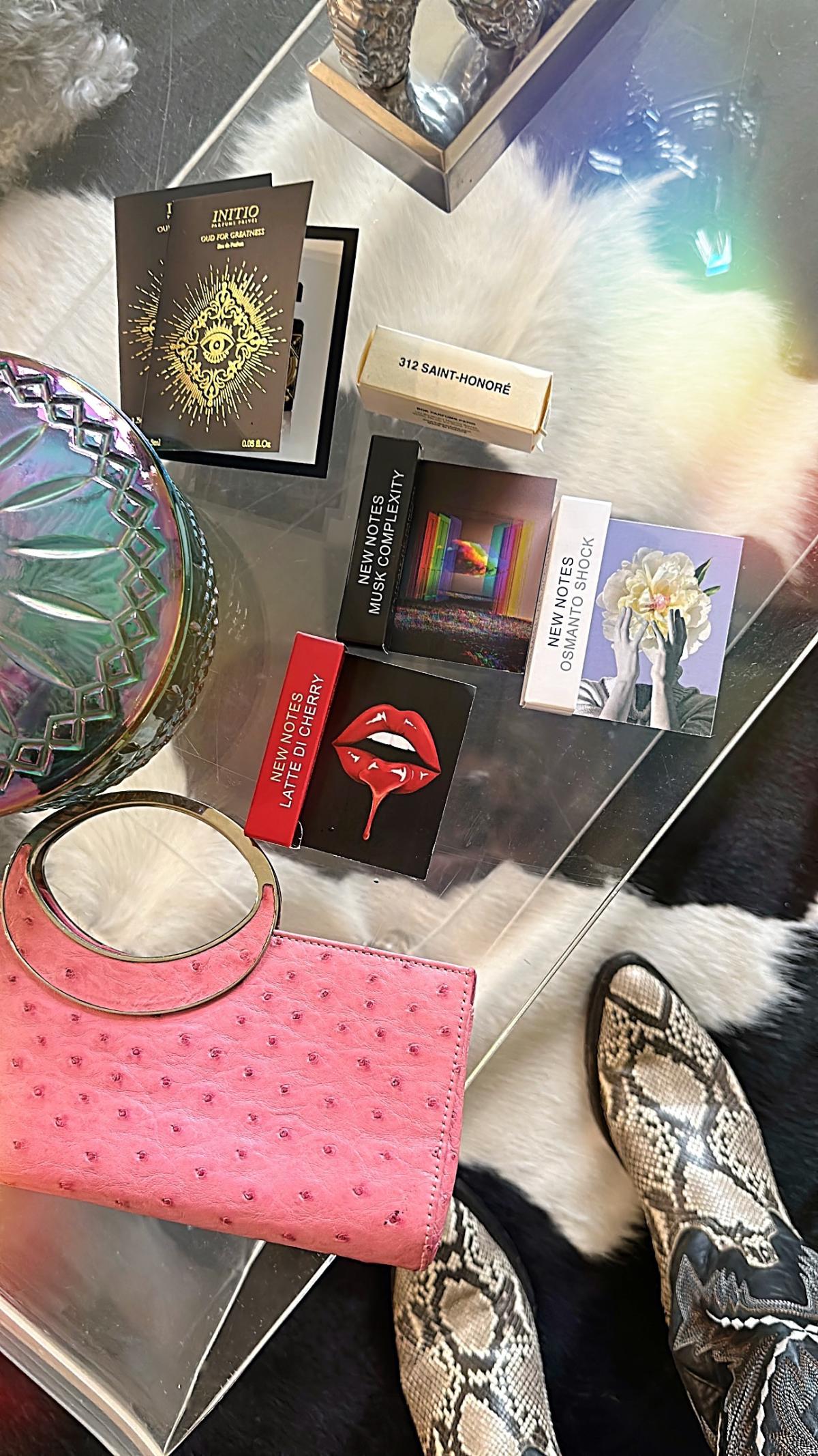 عطر ادکلن لاته دی چری نیو نوتس - Latte di Cherry New Notes - بررسی، قیمت و خرید