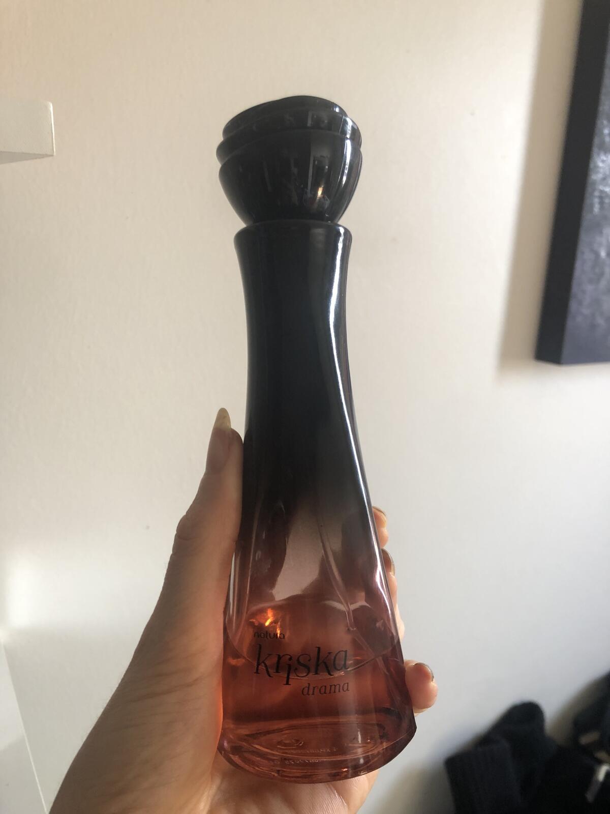 عطر ادکلن کریسکا دراما ناتورا - Kriska Drama Natura - بررسی، قیمت و خرید