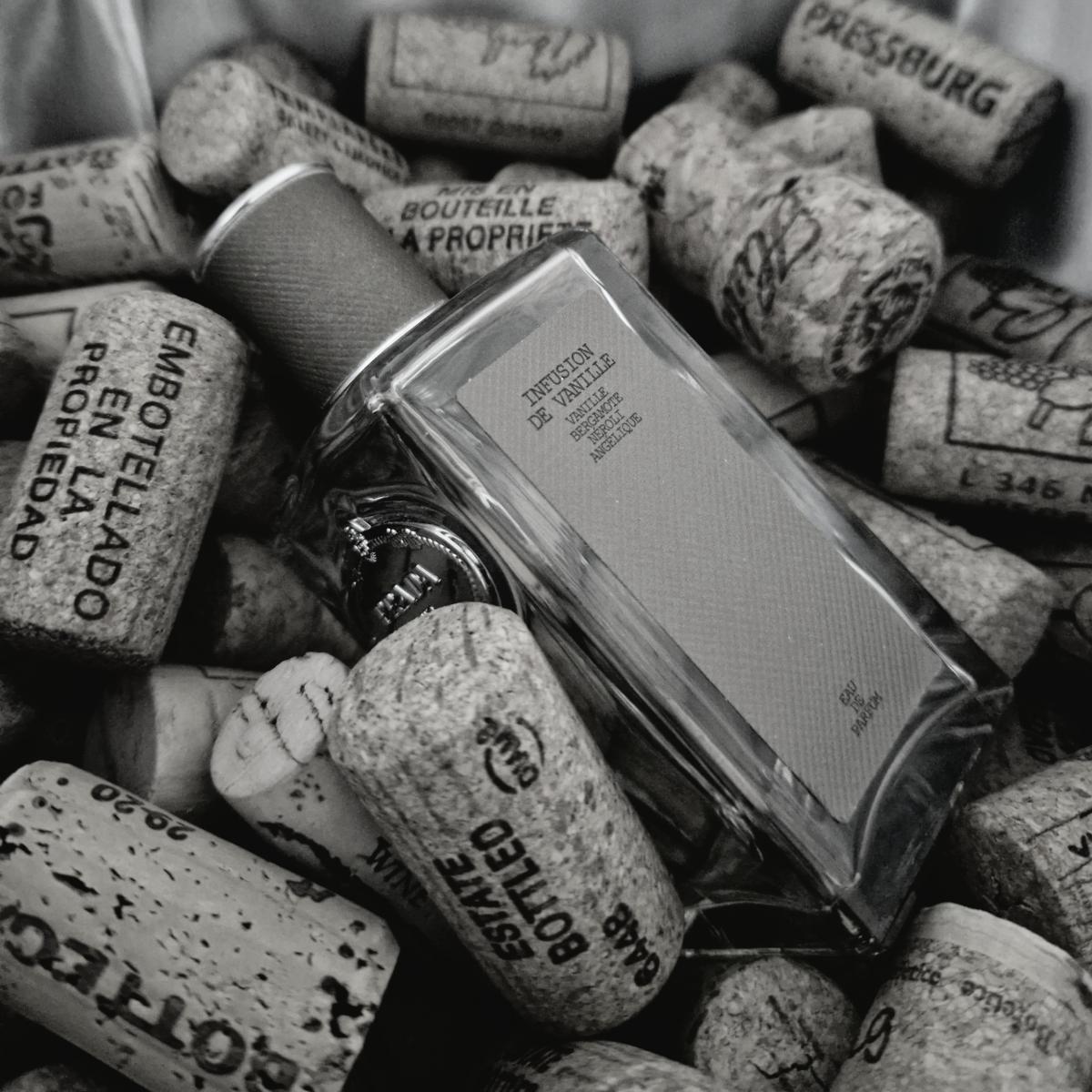 عطر ادکلن اینفوزیون د وانیل پِرا دا - Infusion de Vanille Prada - بررسی، قیمت و خرید