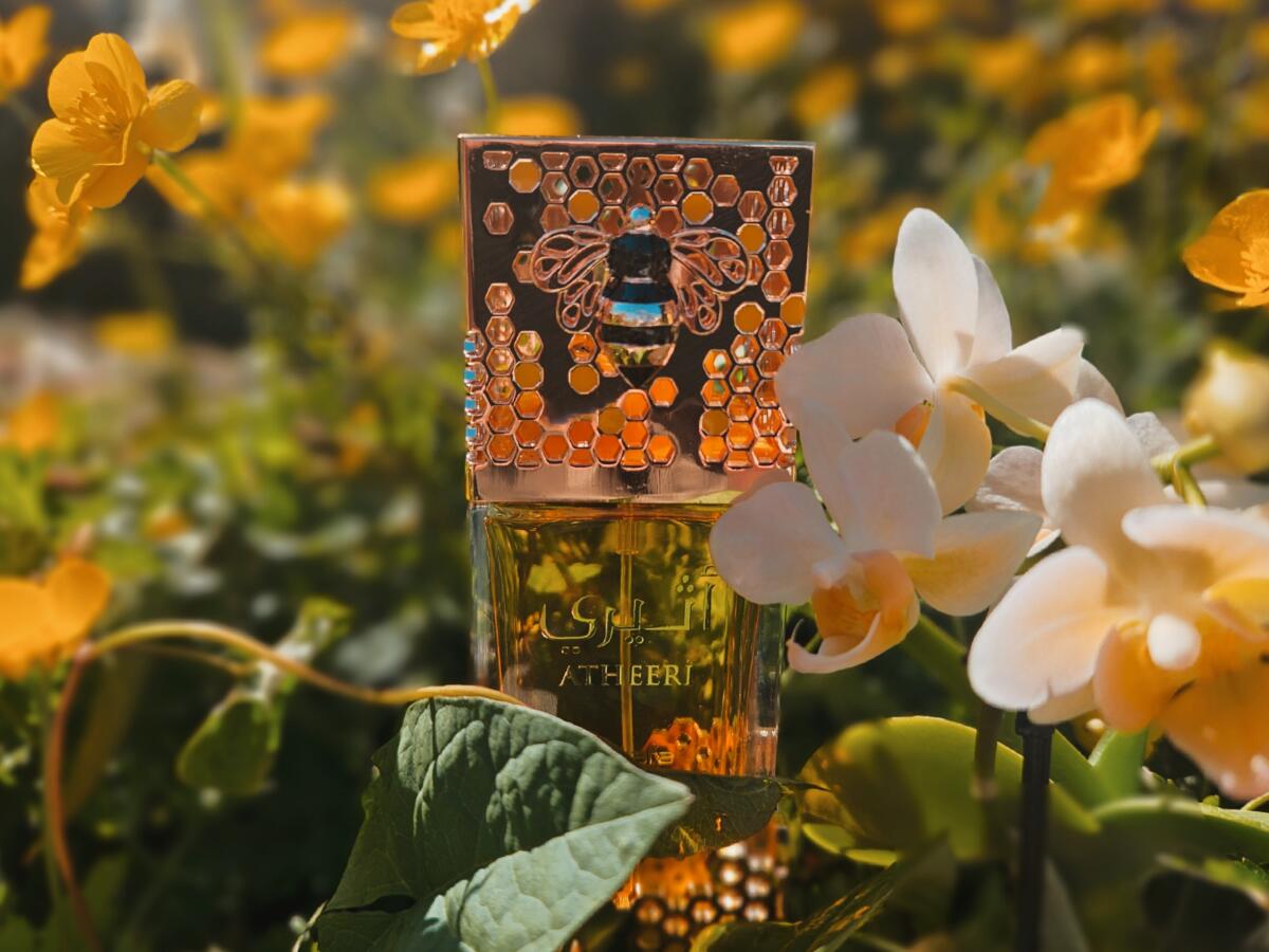 عطر ادکلن اتیری لتافا پرفیومز - Atheeri Lattafa Perfumes - بررسی، قیمت و خرید