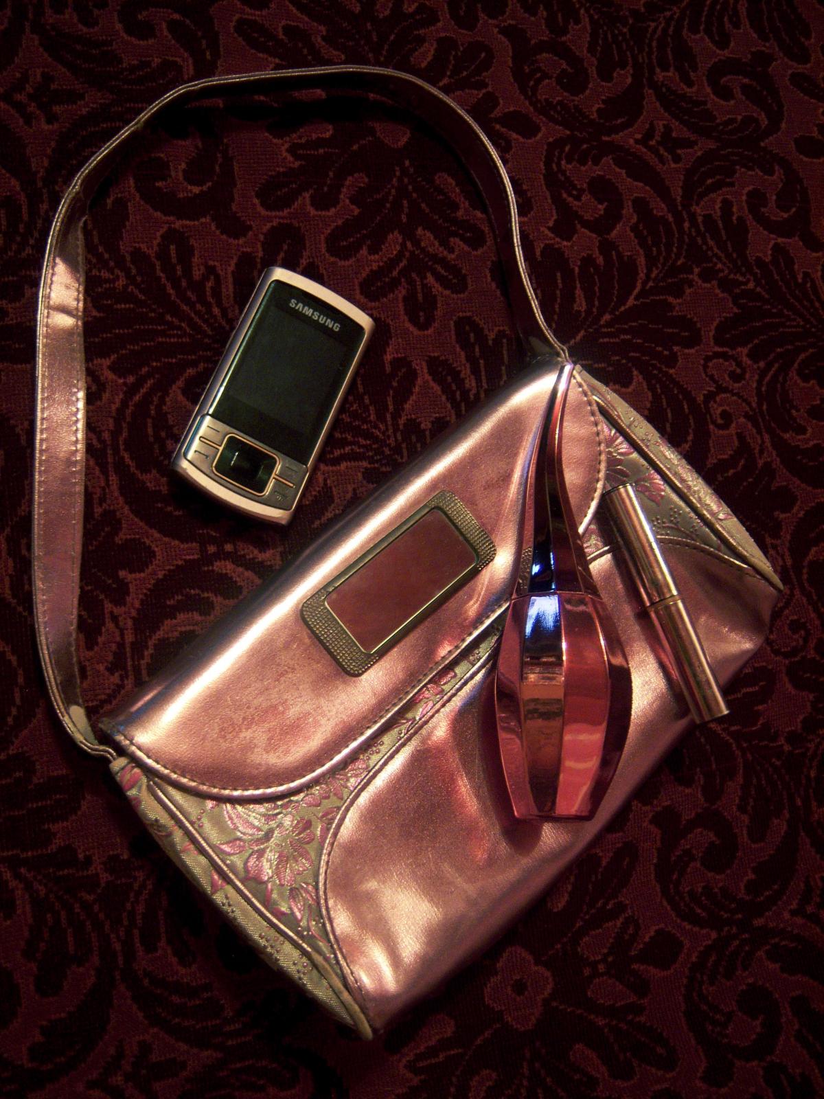 عطر ادکلن اینیگما دیر تو دریم اریفلیم - Enigma Dare to Dream Oriflame - بررسی، قیمت و خرید