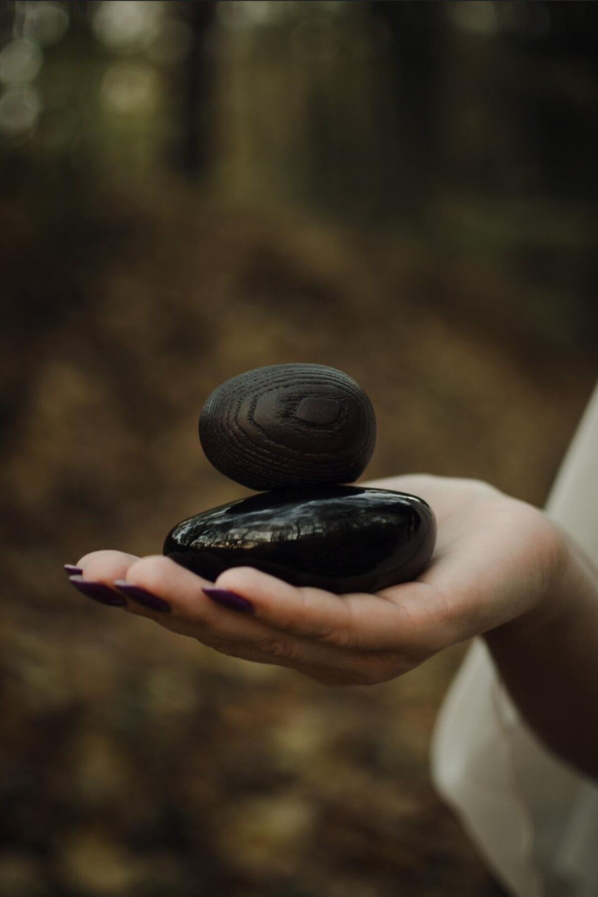 عطر ادکلن فیوژن سکری ابسکور ماجدا بگکالی - Fusion Sacrée Obscur Majda Bekkali - بررسی، قیمت و خرید