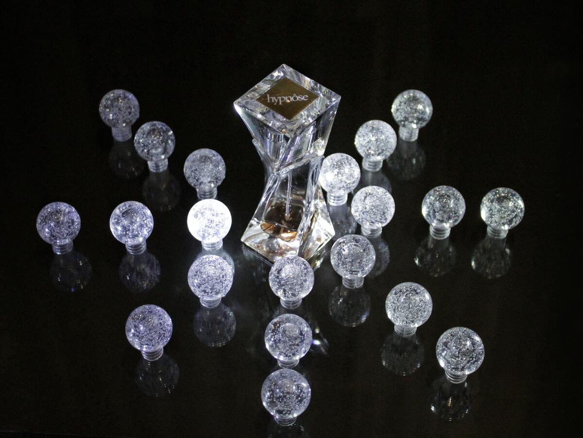 عطر ادکلن هیپنوز لانکوم - Hypnôse Lancôme - بررسی، قیمت و خرید