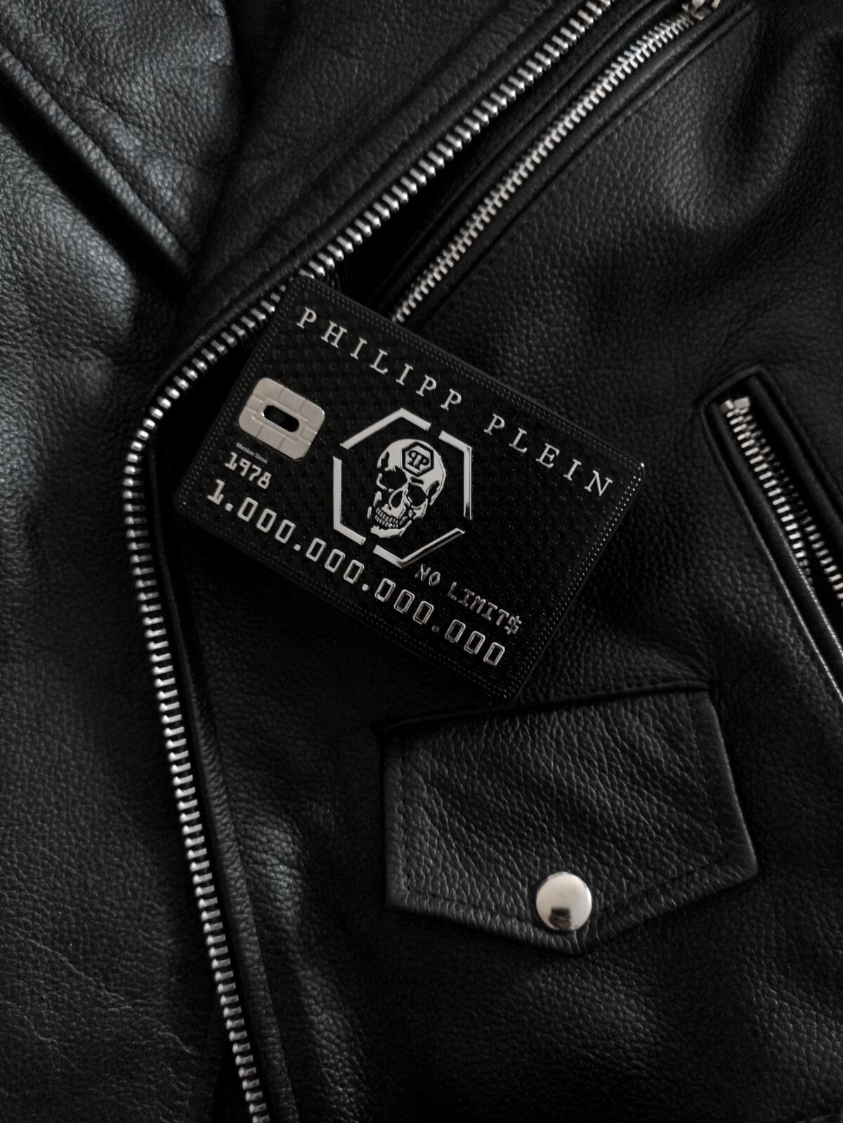 عطر ادکلن نو لیمیتس فلیپ پلین پارفومز - No Limit$ Philipp Plein Parfums - بررسی، قیمت و خرید