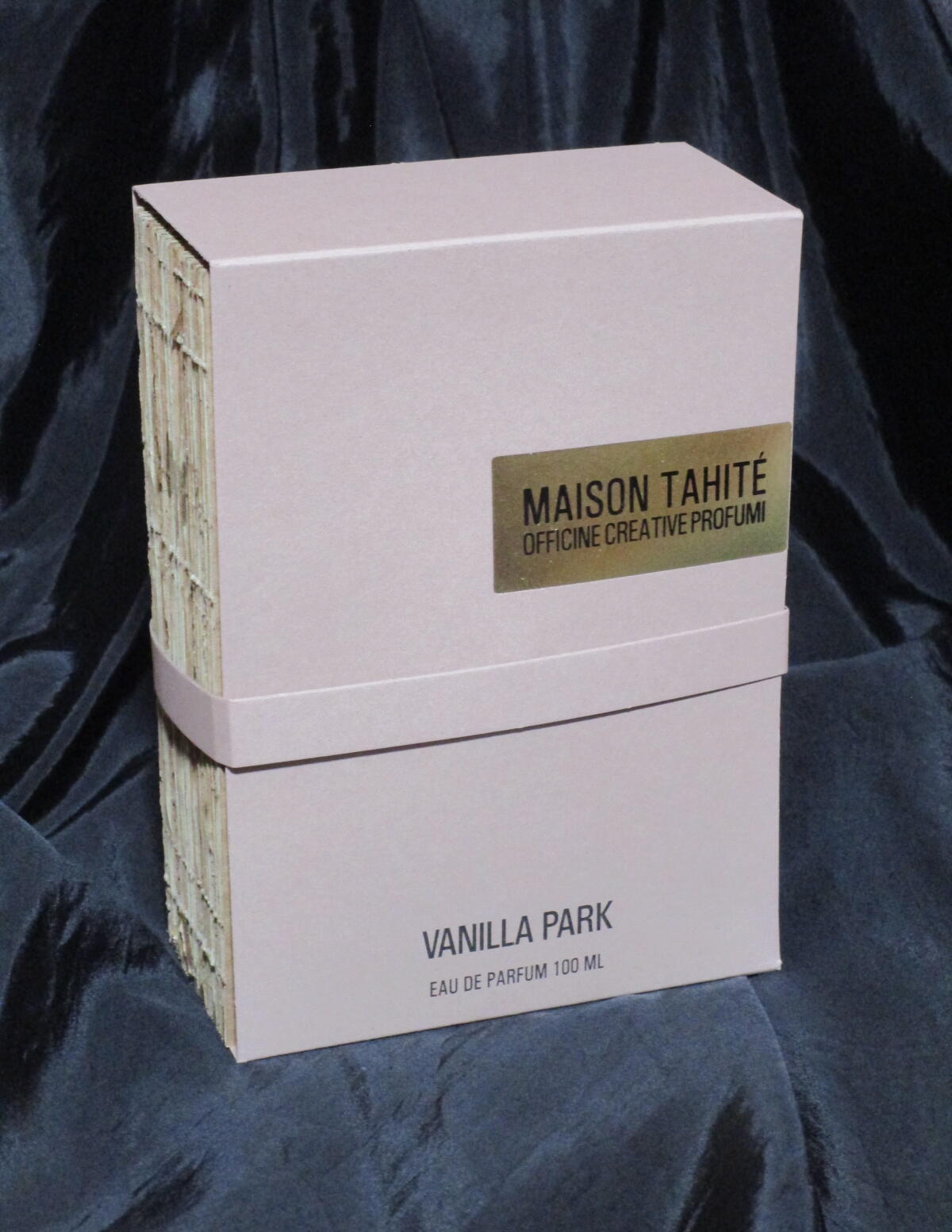 عطر ادکلن ونیللا پارک مزون تهیته – اوفیسین کریتیو پرفیوم - Vanilla Park Maison Tahité – Officine Creative Profumi - بررسی، قیمت و خرید