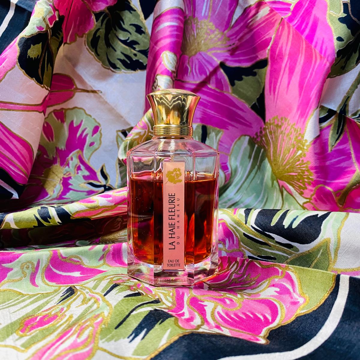 عطر ادکلن لا ها فلوری لارتیزان پارفیومر - La Haie Fleurie L'Artisan Parfumeur - بررسی، قیمت و خرید