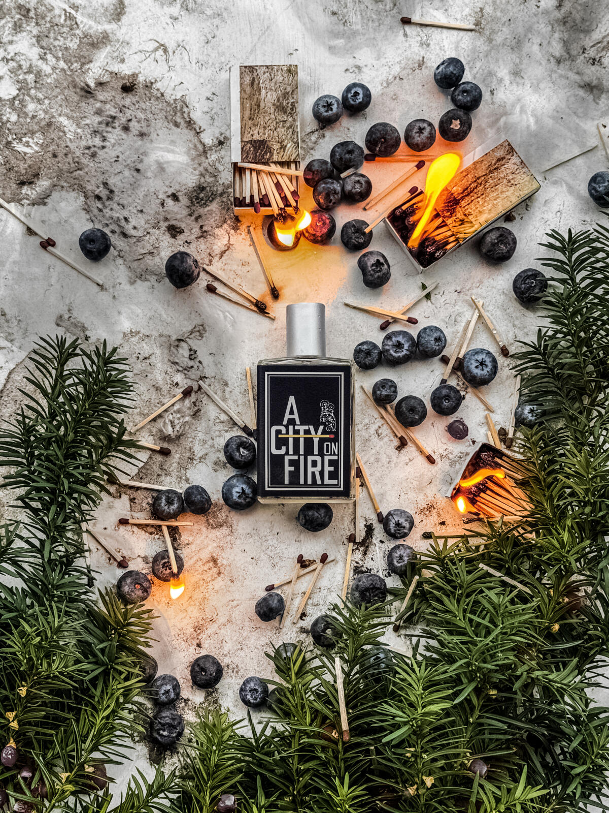 عطر ادکلن ا سیتی آن فایر ایمجینری آثاررز - A City On Fire Imaginary Authors - بررسی، قیمت و خرید