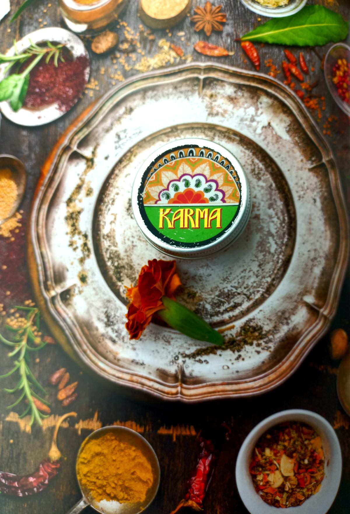 عطر ادکلن کارما لاش - Karma Lush - بررسی، قیمت و خرید