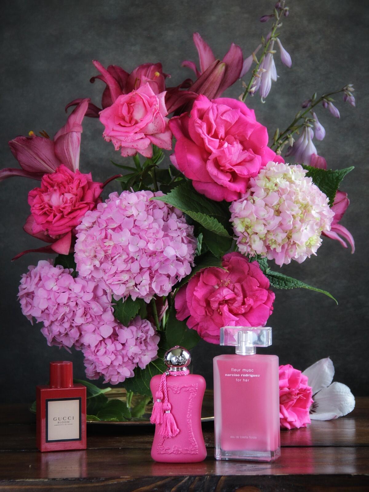 عطر ادکلن نارسیسو رودریگز فور هر فلور ماسک او دو تویلت فلورال نارسیسو رودریگز - Narciso Rodriguez For Her Fleur Musc Eau De Toilette Florale Narciso Rodriguez - بررسی، قیمت و خرید