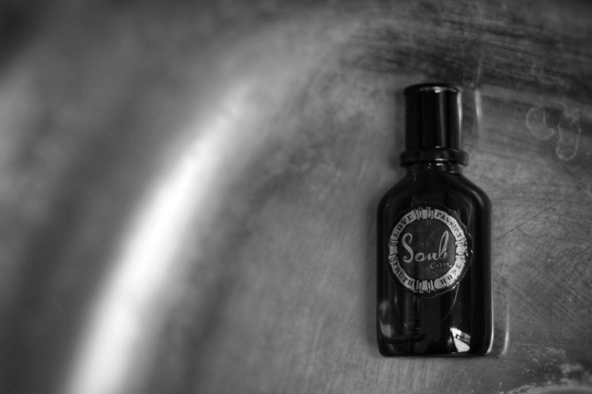 عطر ادکلن کر سو فور من لیز کلایبورن - Curve Soul for Men Liz Claiborne - بررسی، قیمت و خرید